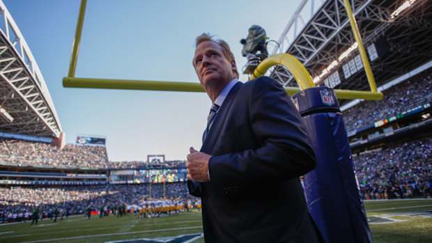 mmqb-goodell-goalposts.jpg